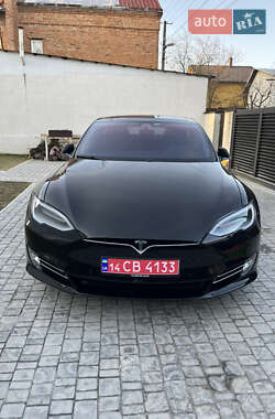 Tesla Model S  2017