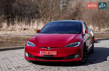 Tesla Model S  2019