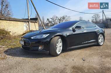 Tesla Model S  2013