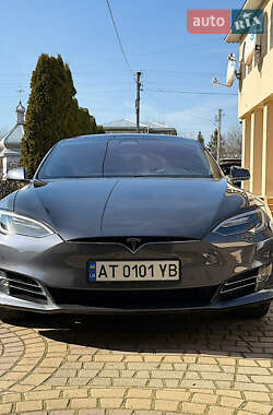 Tesla Model S  2017