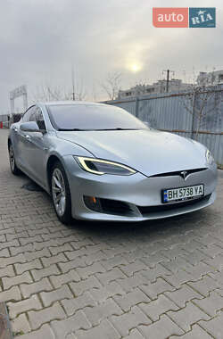 Tesla Model S  2016