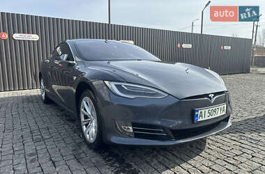 Tesla Model S  2018