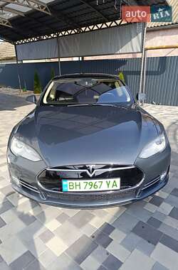 Tesla Model S  2013