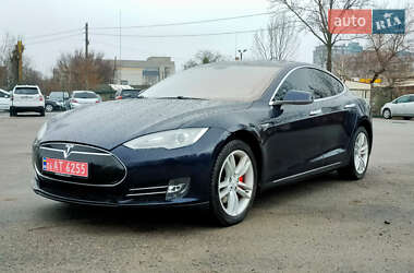 Tesla Model S  2014