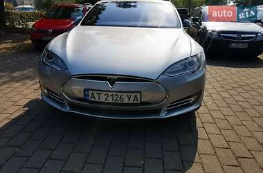 Tesla Model S  2016