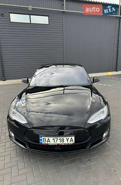 Tesla Model S  2016