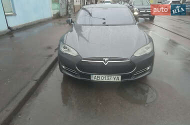 Tesla Model S  2013