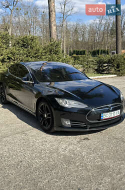 Tesla Model S  2014