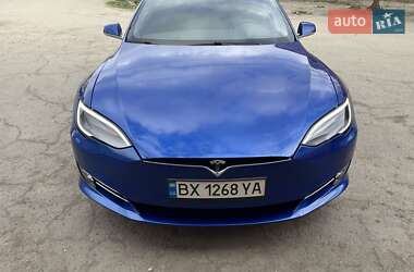 Tesla Model S  2018