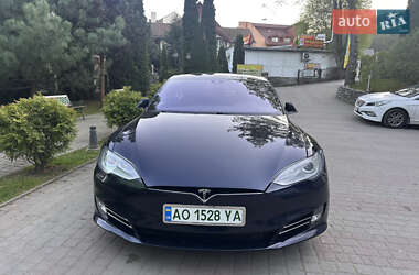 Tesla Model S  2015