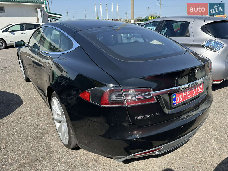 Ліфтбек Tesla Model S 2013 в Одесі