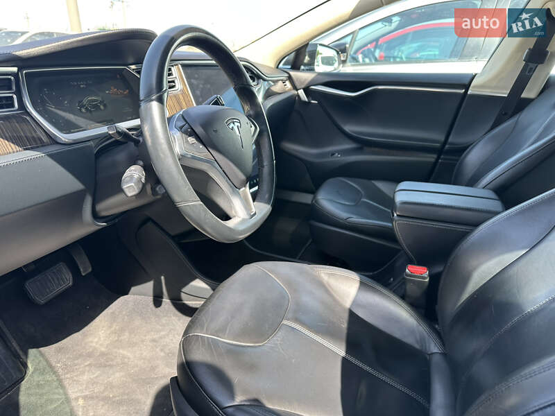 Ліфтбек Tesla Model S 2013 в Одесі