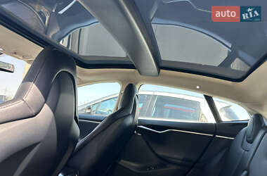 Ліфтбек Tesla Model S 2013 в Одесі