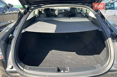 Ліфтбек Tesla Model S 2013 в Одесі