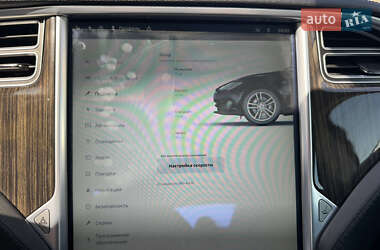 Ліфтбек Tesla Model S 2013 в Одесі