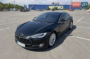 Tesla Model S  2013