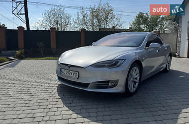 Tesla Model S  2017
