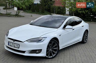 Tesla Model S  2018