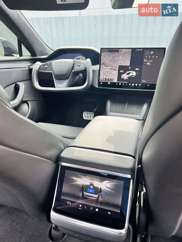 Ліфтбек Tesla Model S 2022 в Івано-Франківську