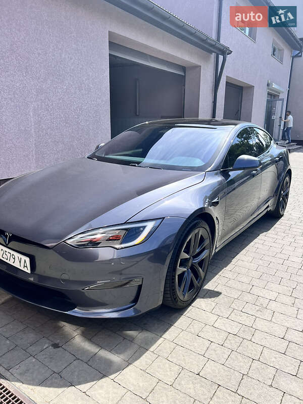Ліфтбек Tesla Model S 2022 в Івано-Франківську