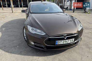 Tesla Model S  2014