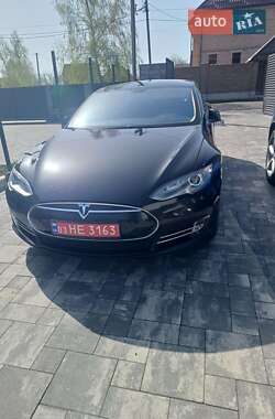 Tesla Model S  2014