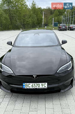Tesla Model S  2022
