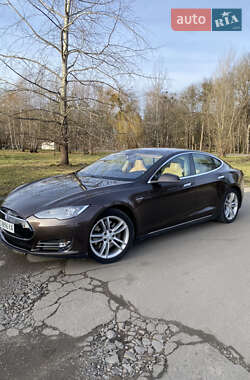 Tesla Model S  2014