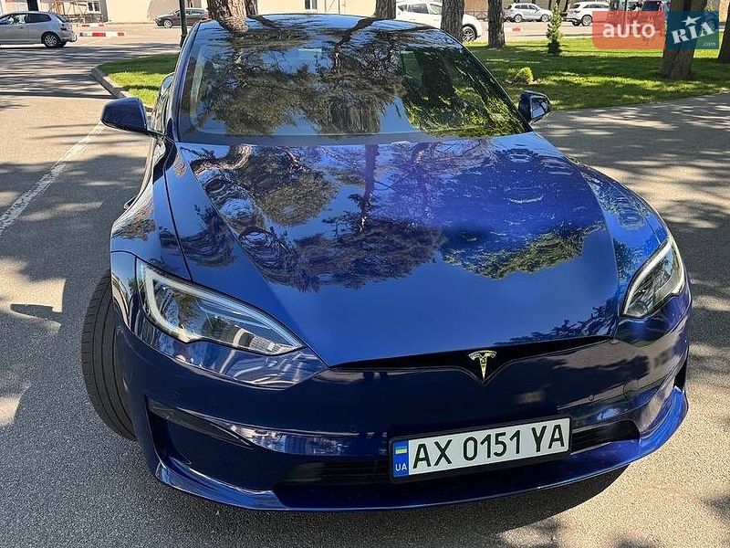 Tesla Model S 2022