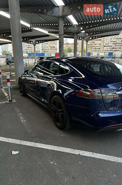 Tesla Model S  2015
