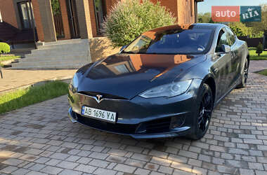 Tesla Model S  2015