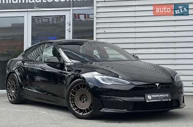 Tesla Model S  2023
