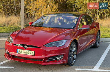 Tesla Model S  2013