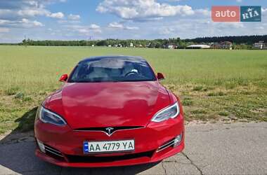 Tesla Model S  2017