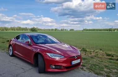 Tesla Model S 2017