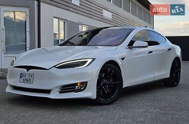 Tesla Model S  2014