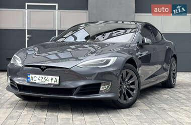 Tesla Model S 2017