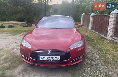 Tesla Model S 2014
