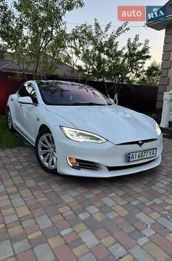Tesla Model S  2017