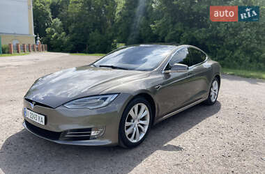 Tesla Model S  2016