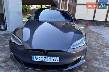 Tesla Model S  2017