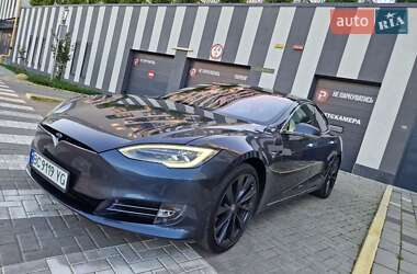 Tesla Model S  2018