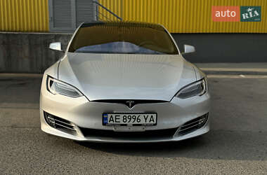 Tesla Model S 2017