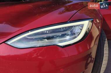 Лифтбек Tesla Model S 2017 в Запорожье