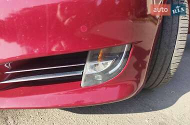 Лифтбек Tesla Model S 2017 в Запорожье