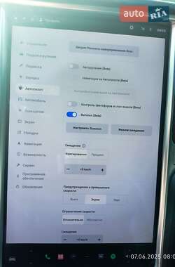 Лифтбек Tesla Model S 2017 в Запорожье