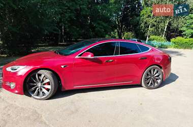 Tesla Model S  2017