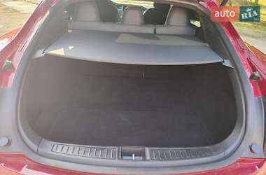 Лифтбек Tesla Model S 2017 в Запорожье