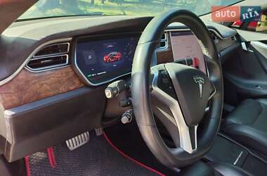 Лифтбек Tesla Model S 2017 в Запорожье