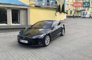 Tesla Model S  2017